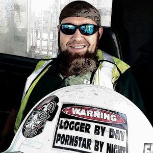 Meet your Posher, Corey
